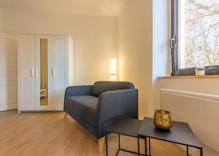 Le Toit Terrasse Proche Commodites Parking Facile Διαμέρισμα Castelsarrasin