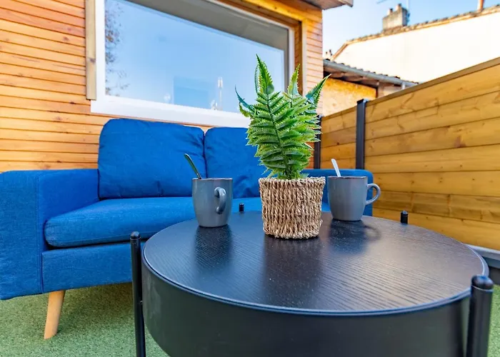 Le Toit Terrasse Proche Commodites Parking Facile Castelsarrasin
